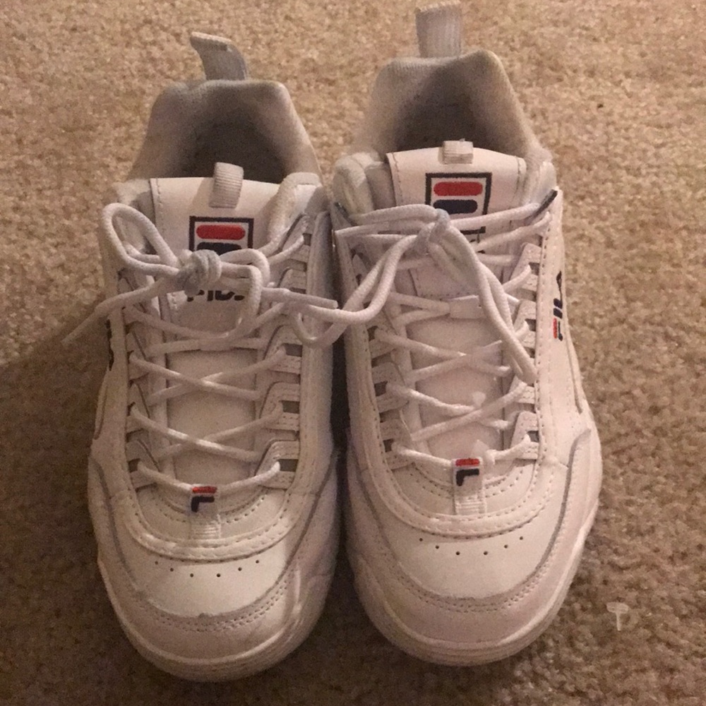 Fila disruptor II. Worn about 5 items.